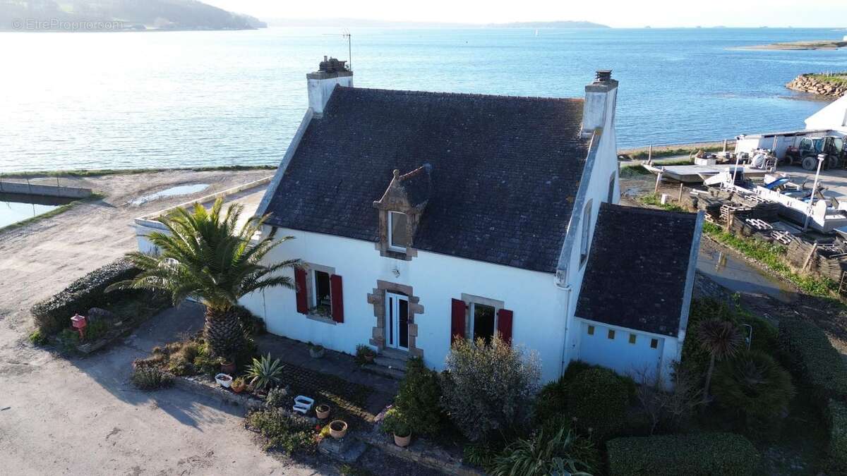 Maison à PLOUEZOC'H