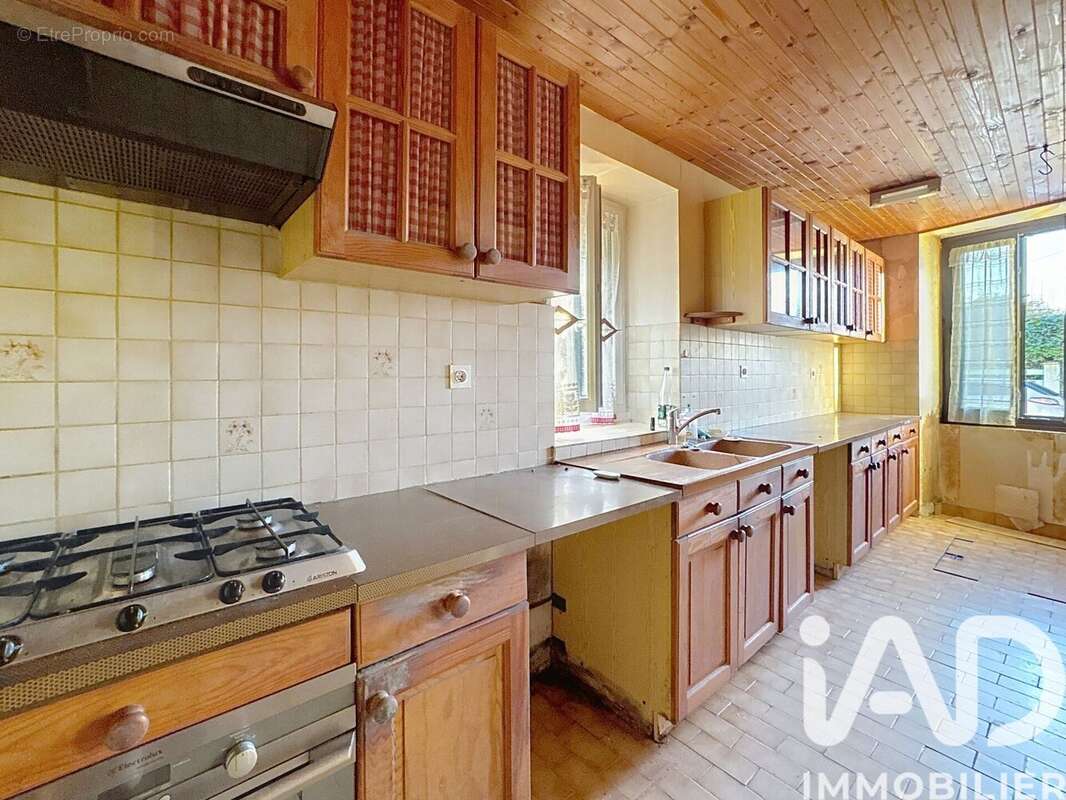 Photo 3 - Maison à HIERSAC