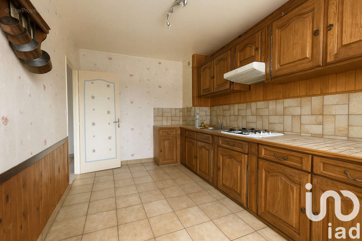 Photo 2 - Maison à LANDELLES