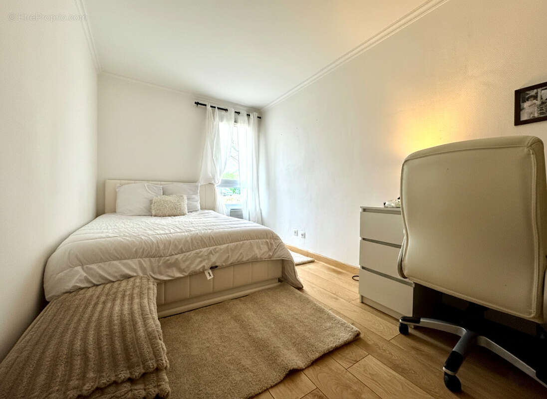 Appartement à MAGNY-LE-HONGRE