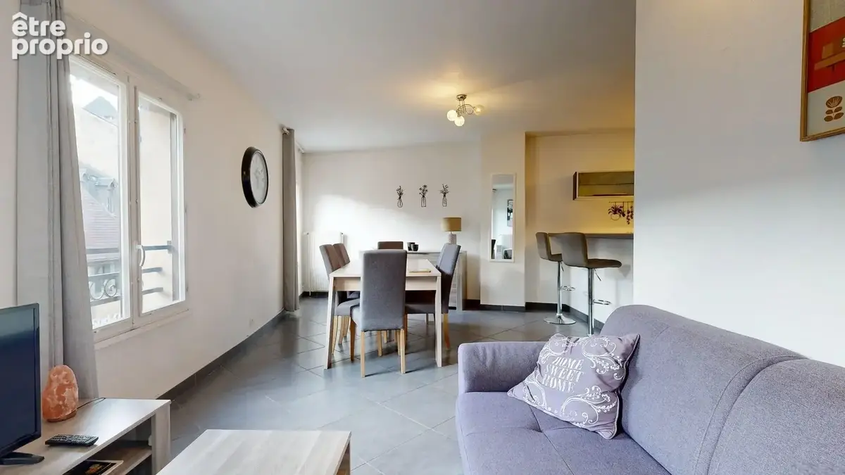 Charmant Appartement T3 Lumineux en Centre-Ville avec 2 Chambres - photo 7