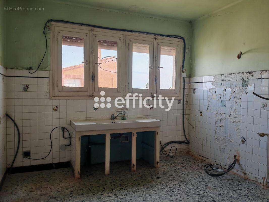 Maison à VILLELONGUE-DE-LA-SALANQUE