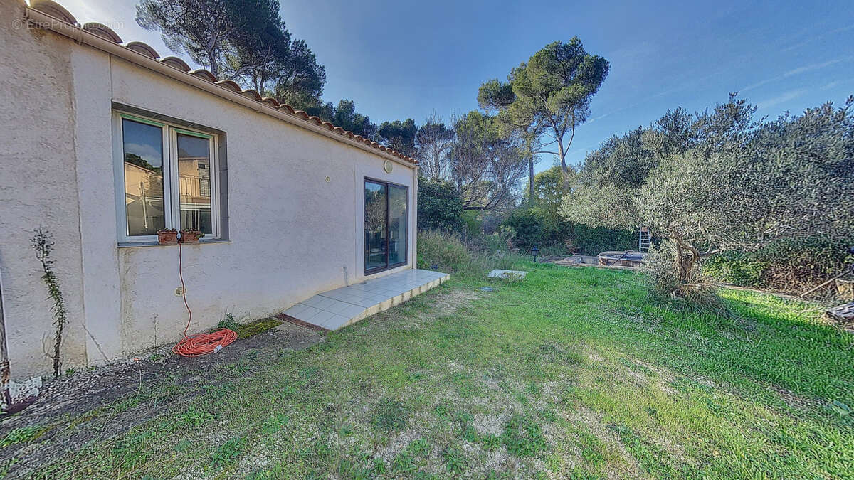 Maison à ENSUES-LA-REDONNE