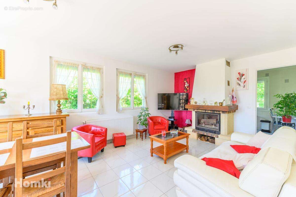 Maison/Villa T4 de 110 m² à Fosses 95470 - photo 10