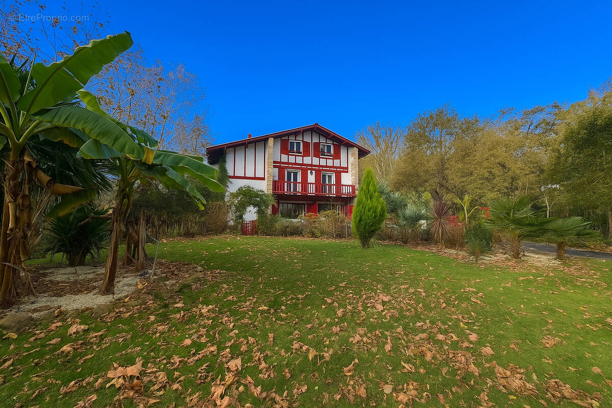 Maison à URRUGNE