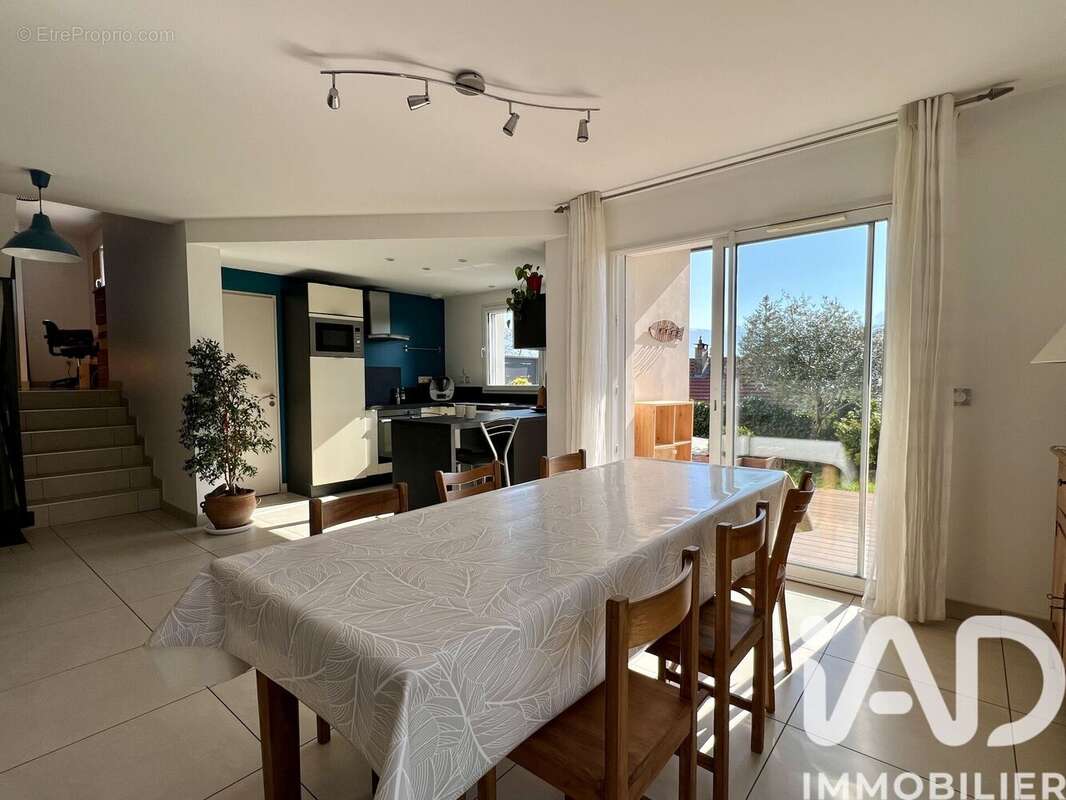 Photo 6 - Maison à CLAIX