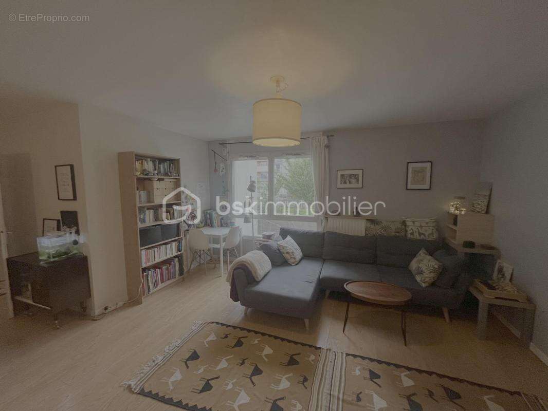 Appartement à NOISY-LE-SEC