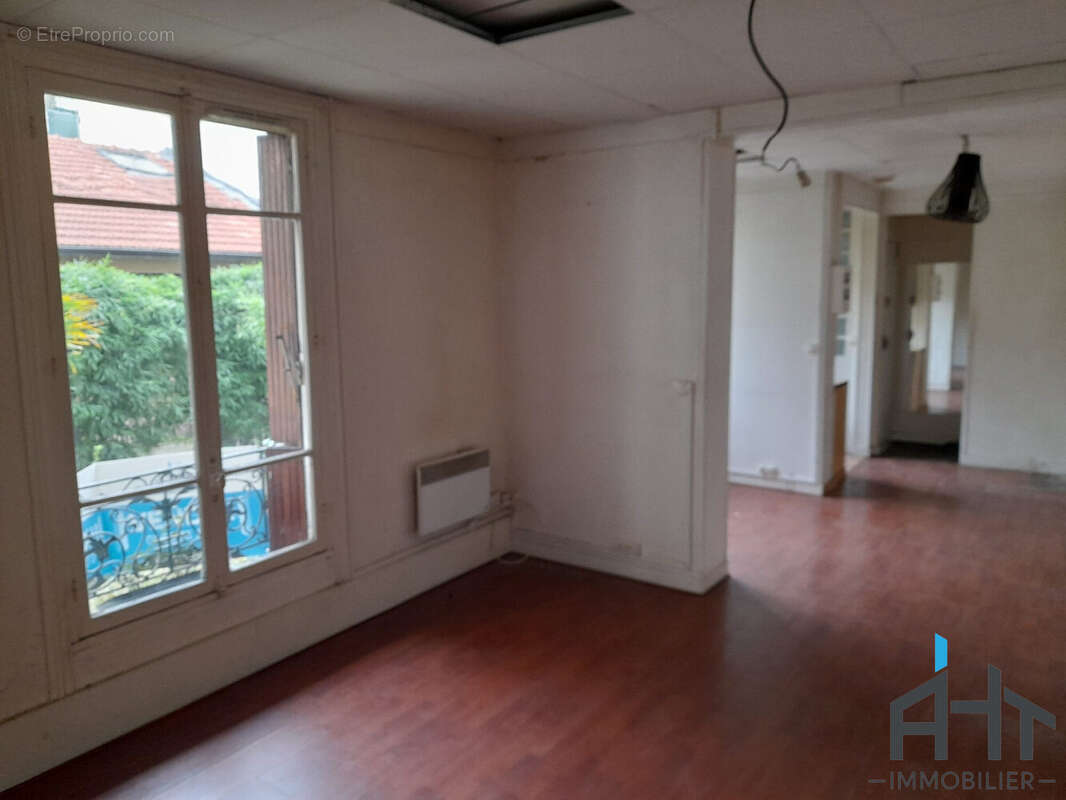 Appartement à PARIS-12E