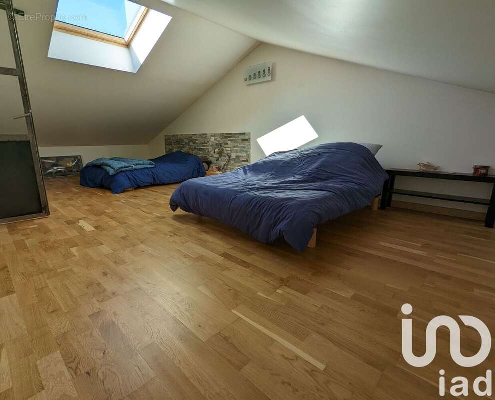 Photo 9 - Maison à SAINT-JEAN-DE-MUZOLS