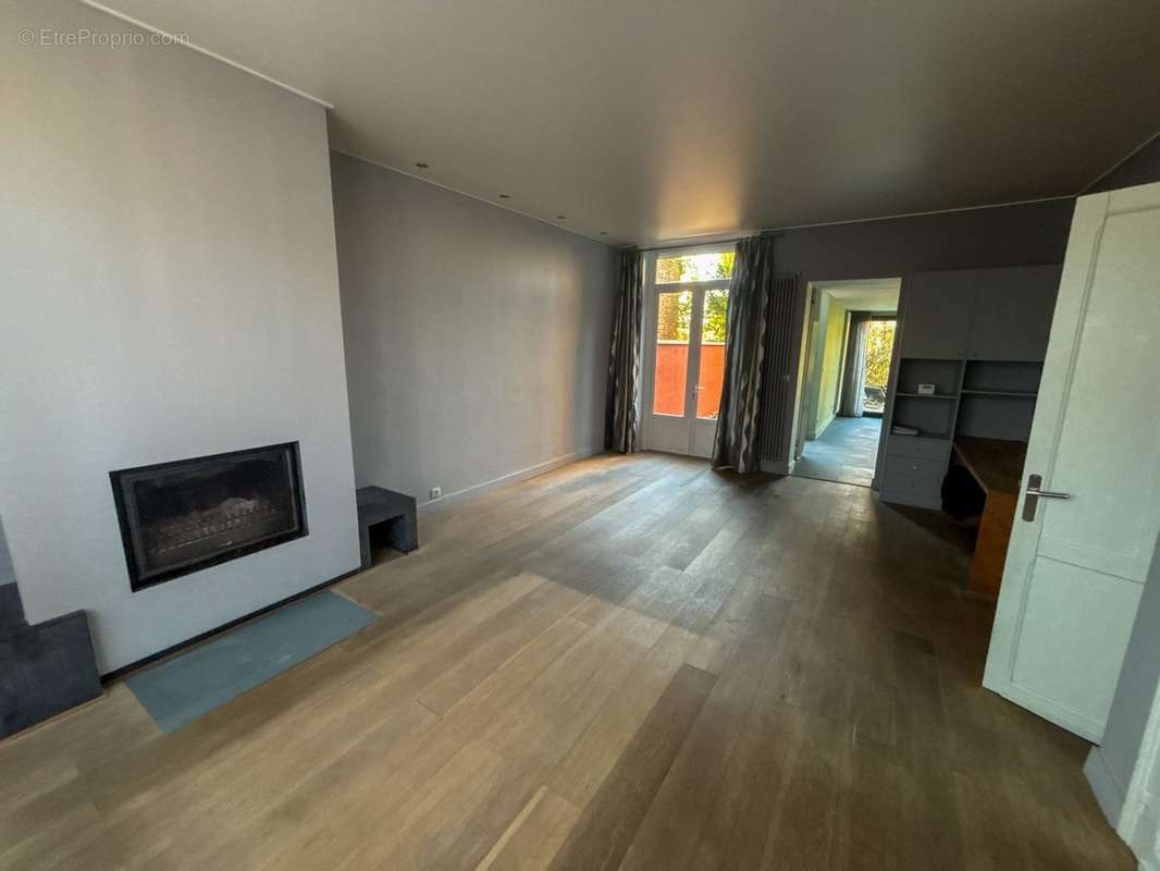 Maison à LYS-LEZ-LANNOY