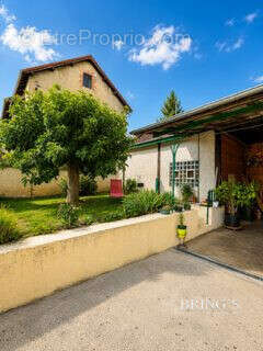 Maison 162 m² à Renage  - photo 3