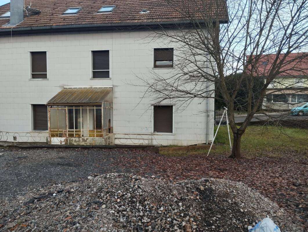 Maison à LE THILLOT
