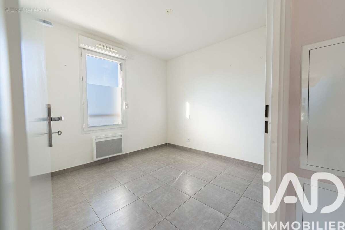 Photo 8 - Appartement à CARROS