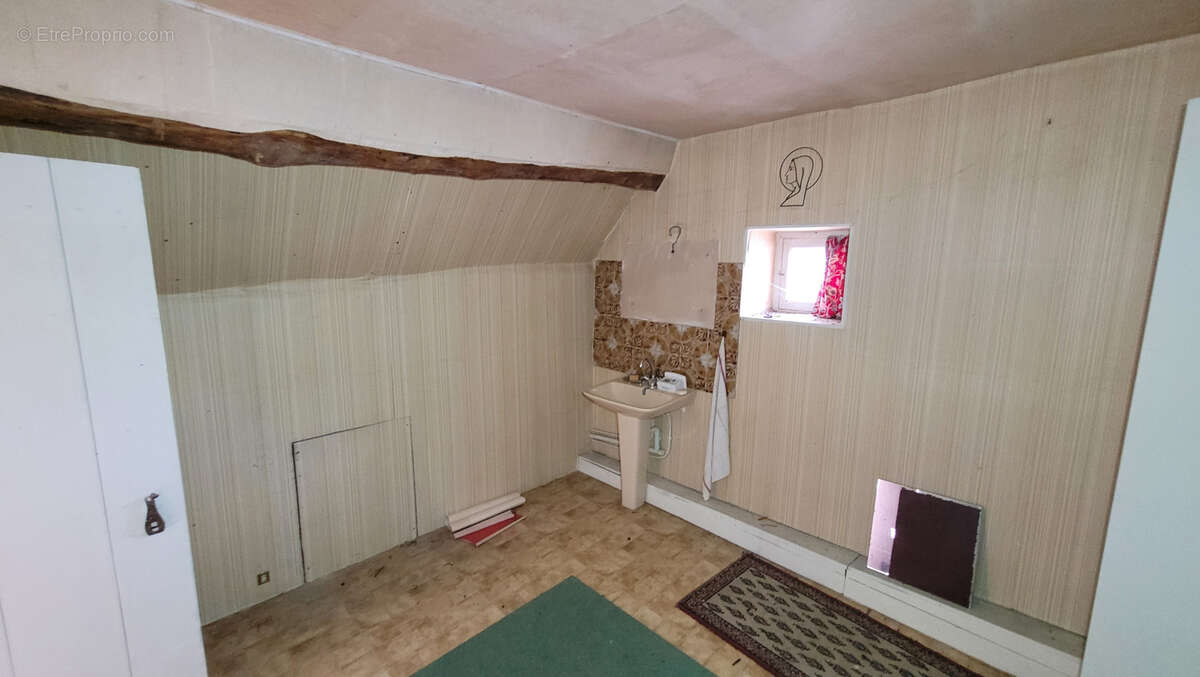 Maison à POUGUES-LES-EAUX