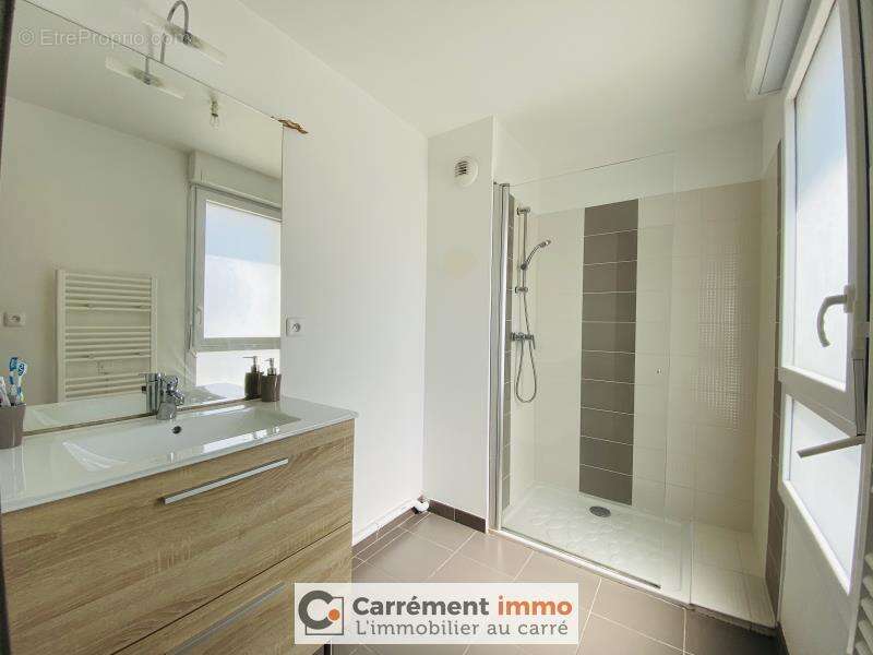 Appartement à SAINT-JEAN-DE-VEDAS