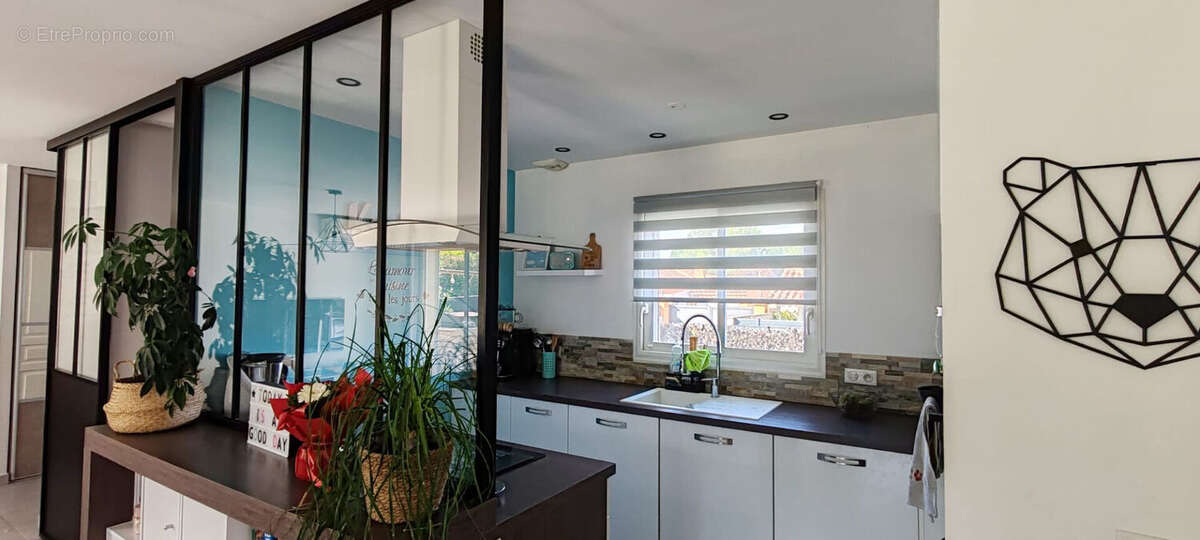 Maison à NANS-LES-PINS