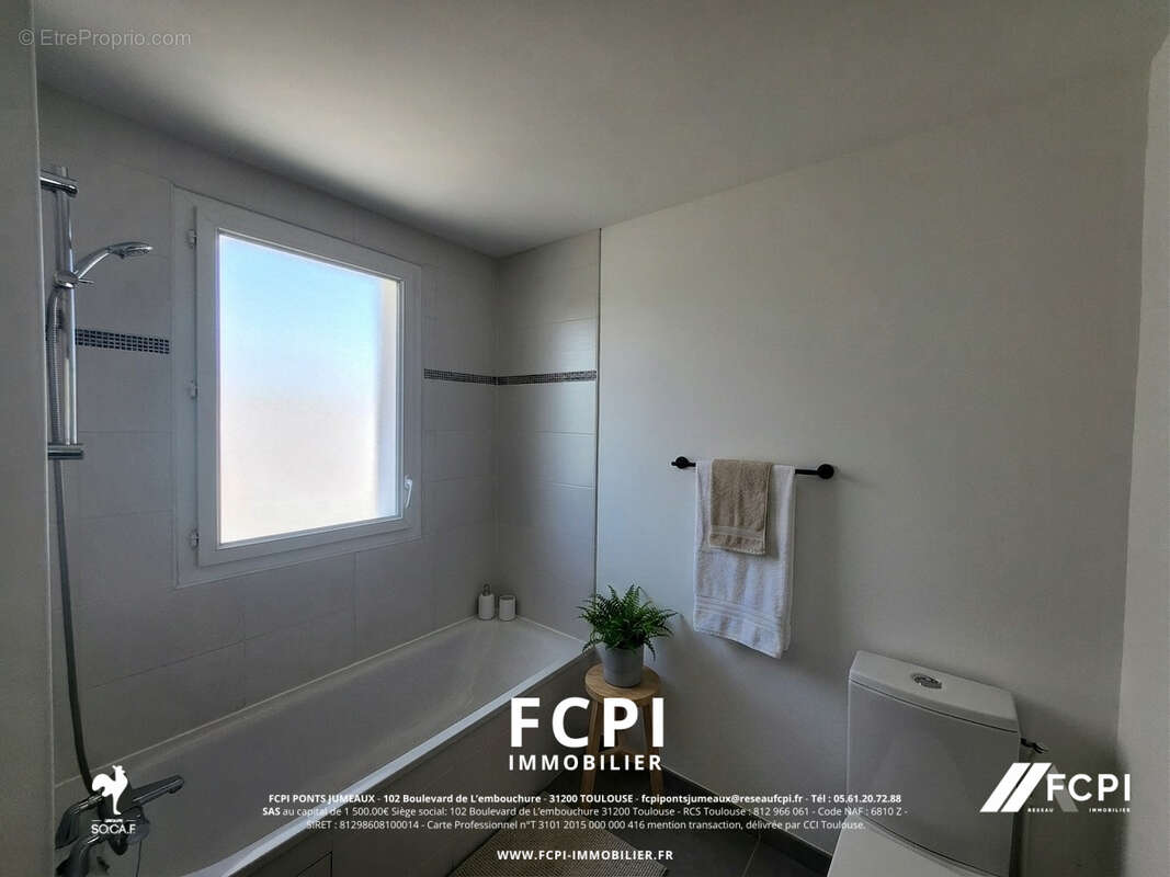 Appartement deux pièces 45 m2 - BEAUZELLE - photo 7