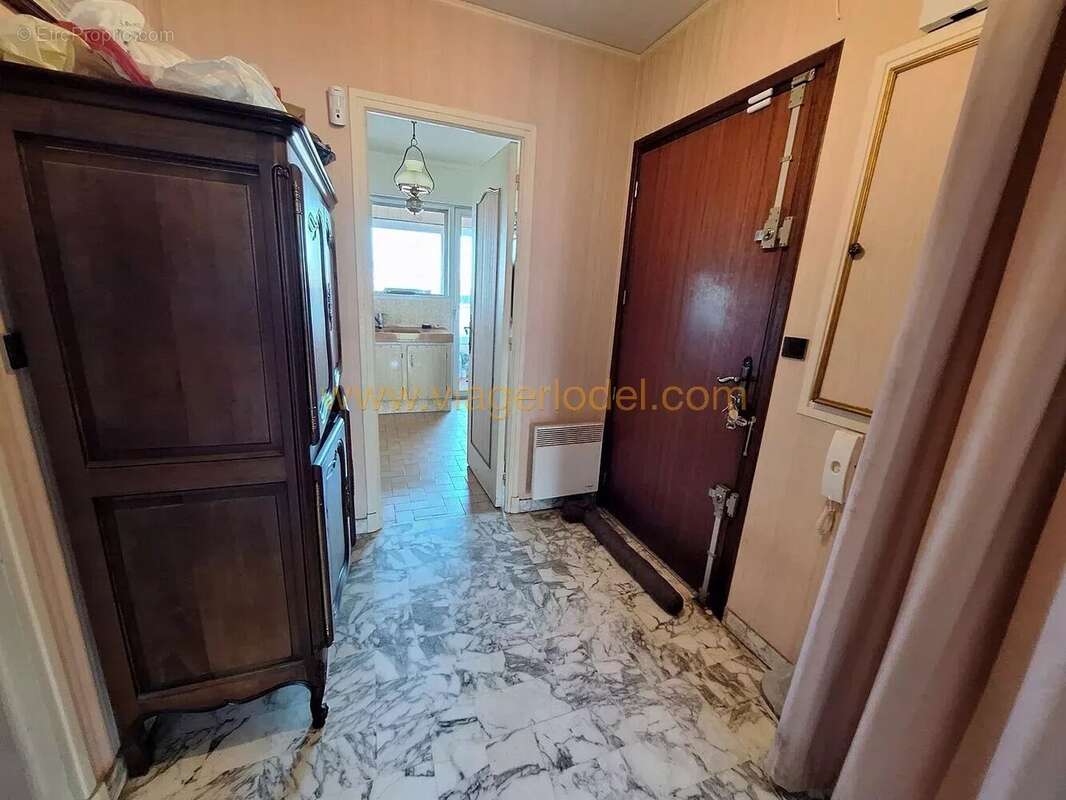 Appartement à FREJUS