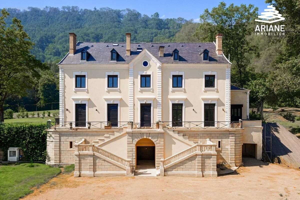 Appartement à VOURLES