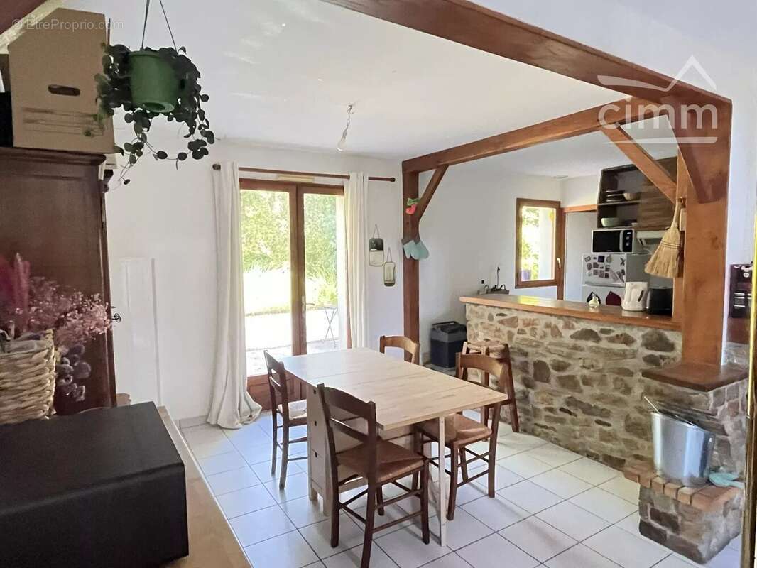 Maison à NORT-SUR-ERDRE