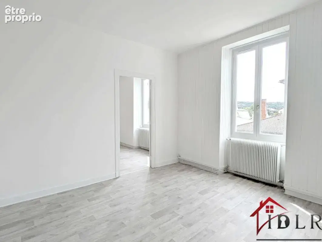 Appartement T3 lumineux   Oyonnax   72 m2 - photo 8