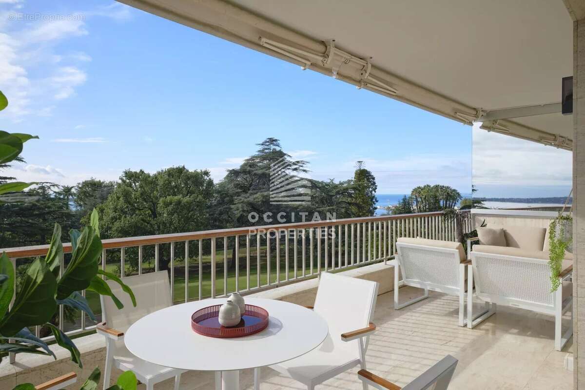 Appartement à CANNES