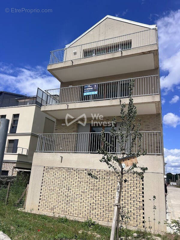 Appartement à SAINTE-GENEVIEVE-DES-BOIS