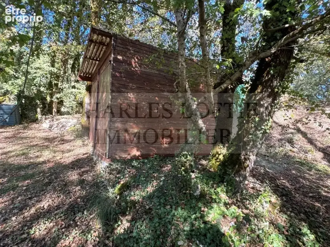 Jolie maison de plain-pied et garage sur un terrain de 2 820 m² - photo 20