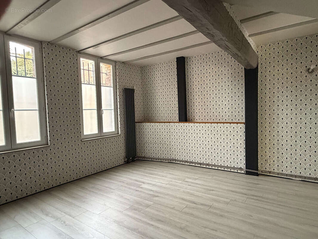 Maison à CAUDEBEC-LES-ELBEUF