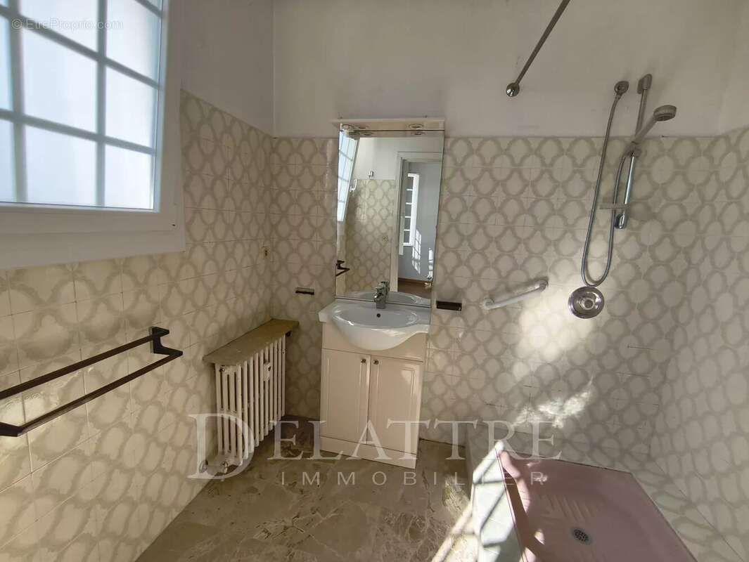 Appartement à VENCE