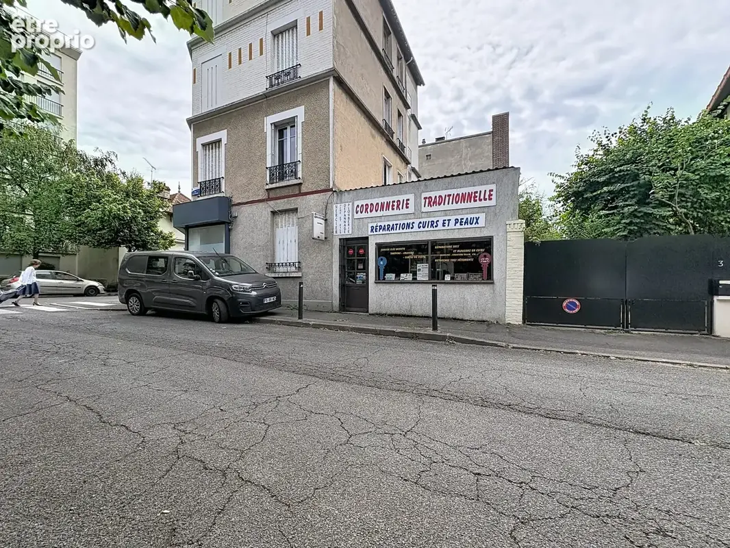 Commerce 30 m² à vendre à Maisons-Alfort (94700) - photo 2