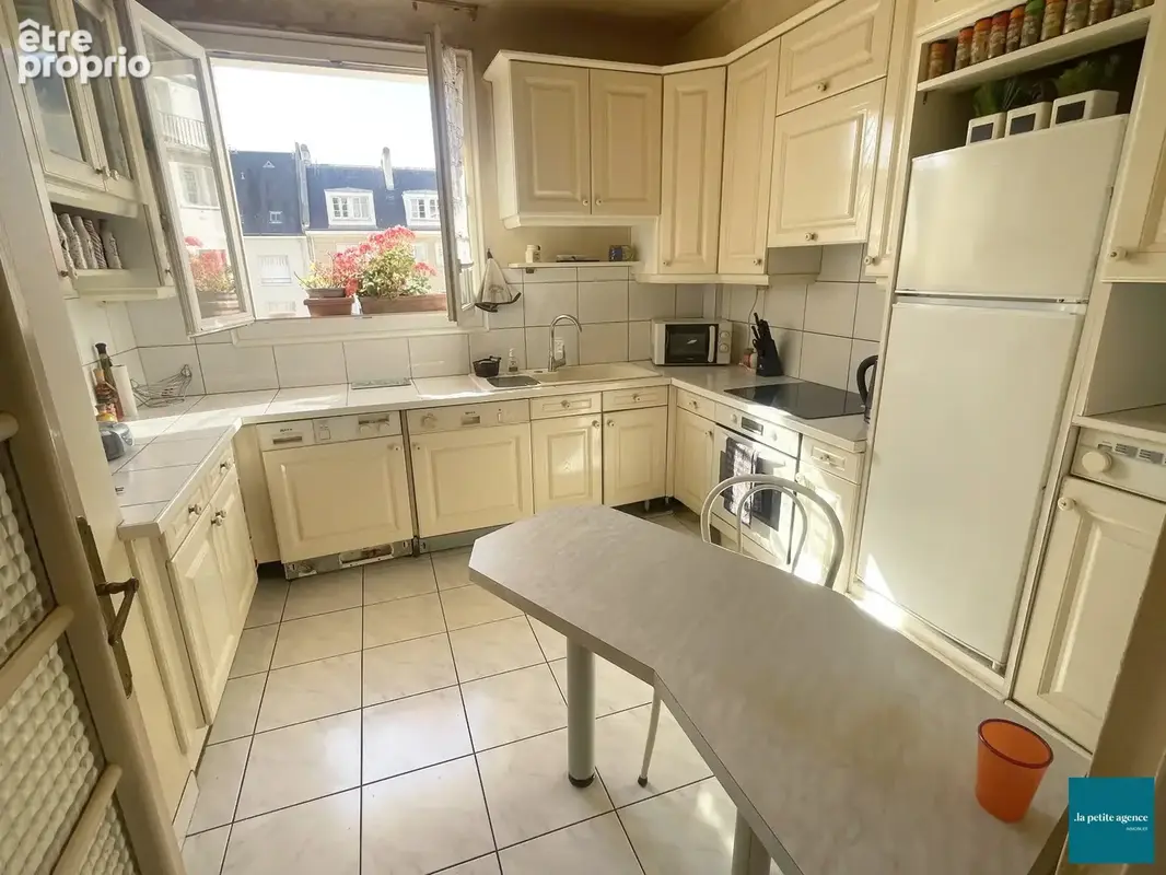 Appartement 4 pièces 102 m² à vendre à Caen (14000) - photo 5