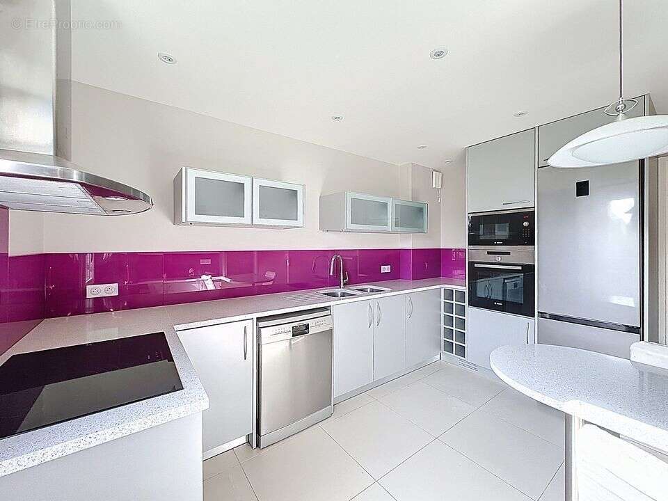 Appartement à MONTIGNY-LE-BRETONNEUX