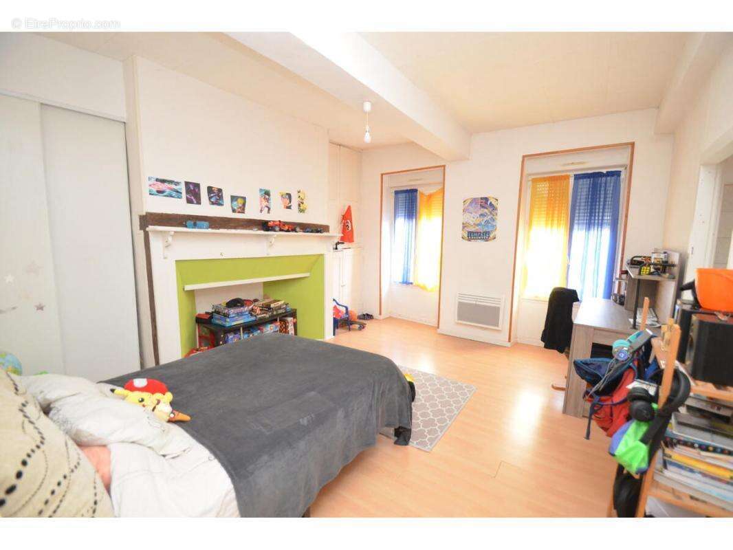 Appartement à CASTELNAU-D&#039;AUZAN