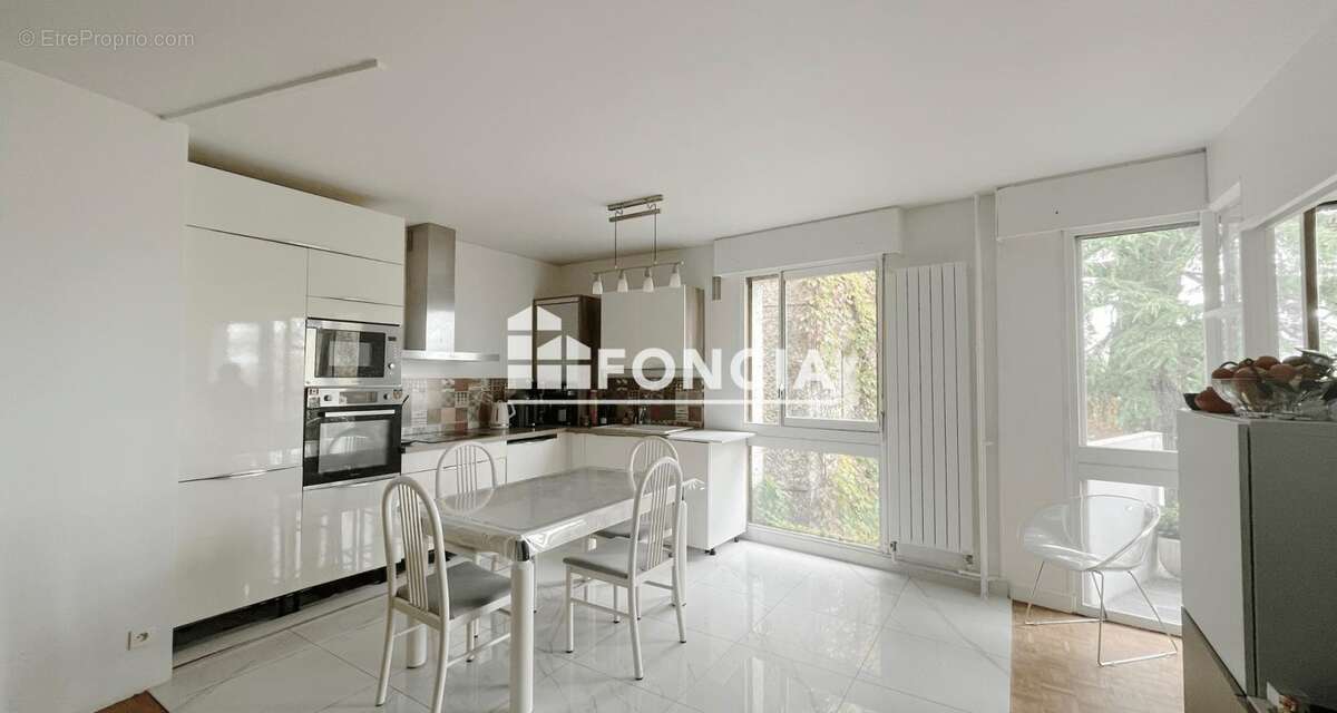 Appartement à MARLY-LE-ROI