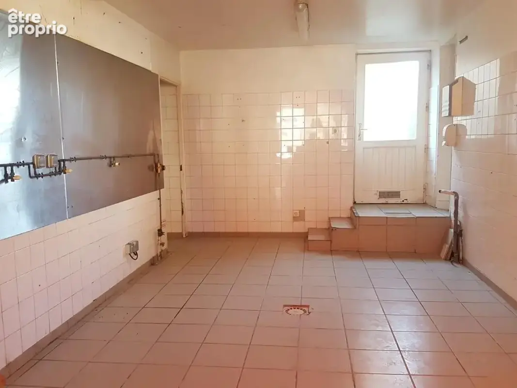 Commerce 200 m² à Gourin  - photo 7