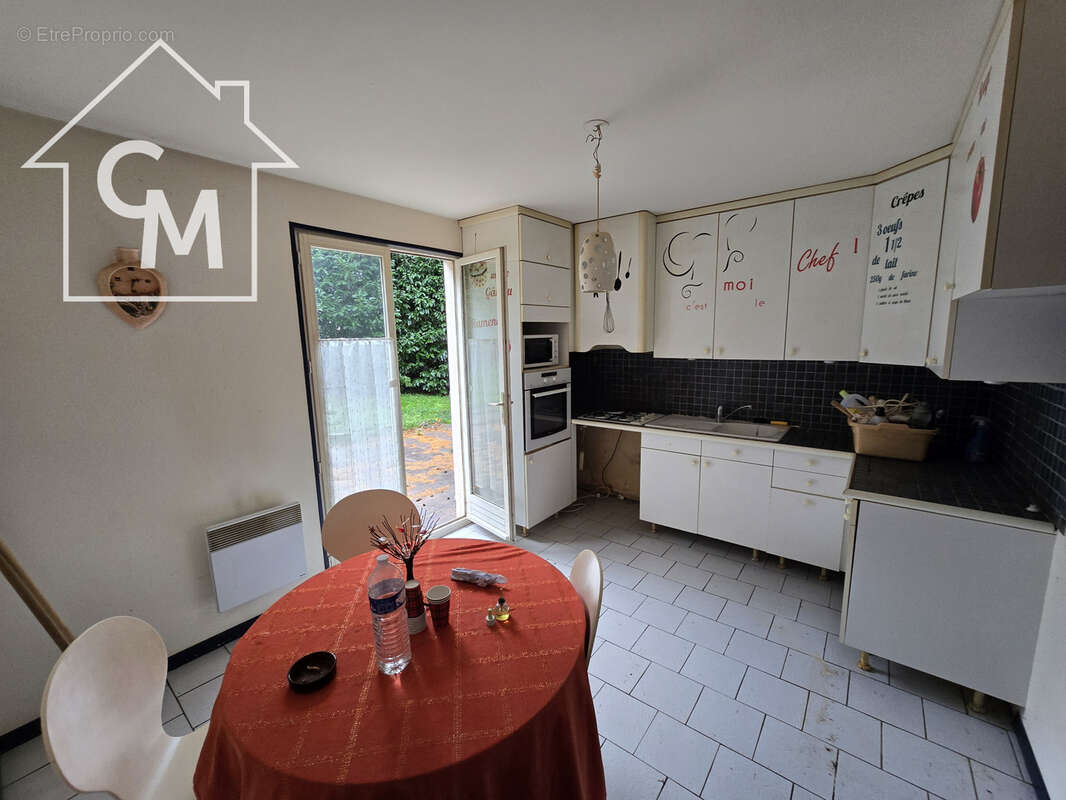 Maison à SAINT-AMAND-MONTROND