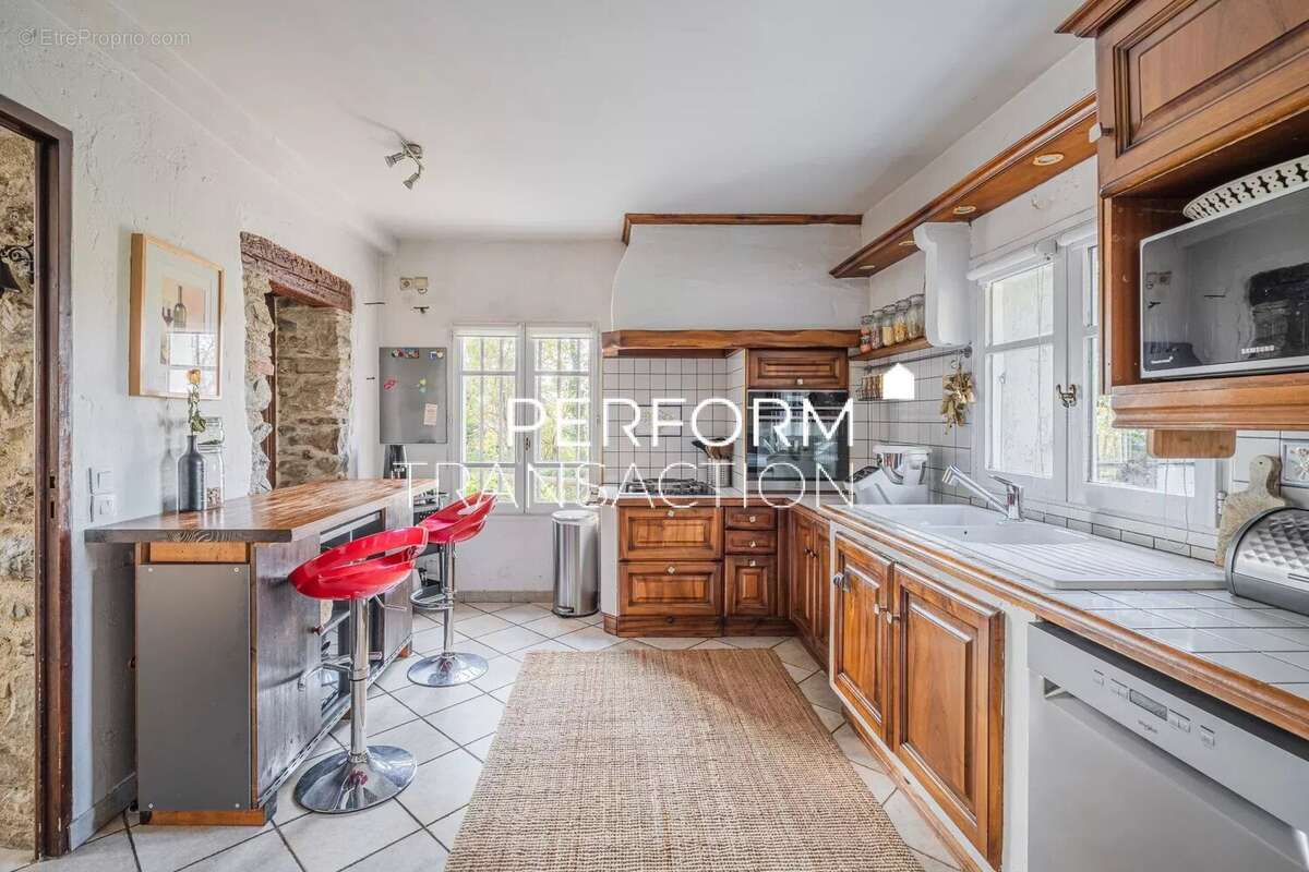 Maison à SAINT-MARTIN-D&#039;URIAGE