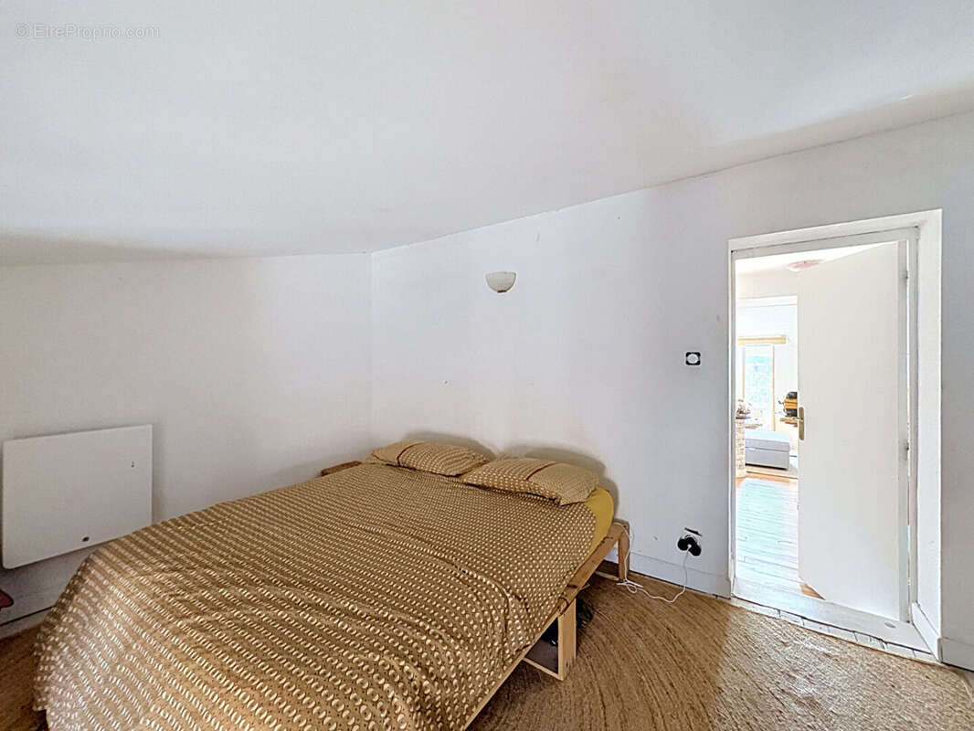 Appartement T2 à vendre avec terrasse panoramique centre-ville de Montauban (82) - photo 5