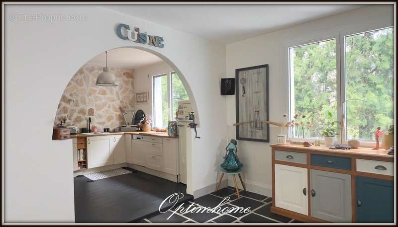 Maison à vendre 8 pièces LA CHAPELLE SUR ERDRE (44) - photo 2
