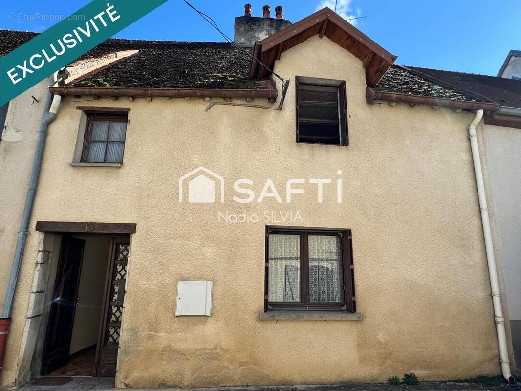 Photo 1 - Maison à GY