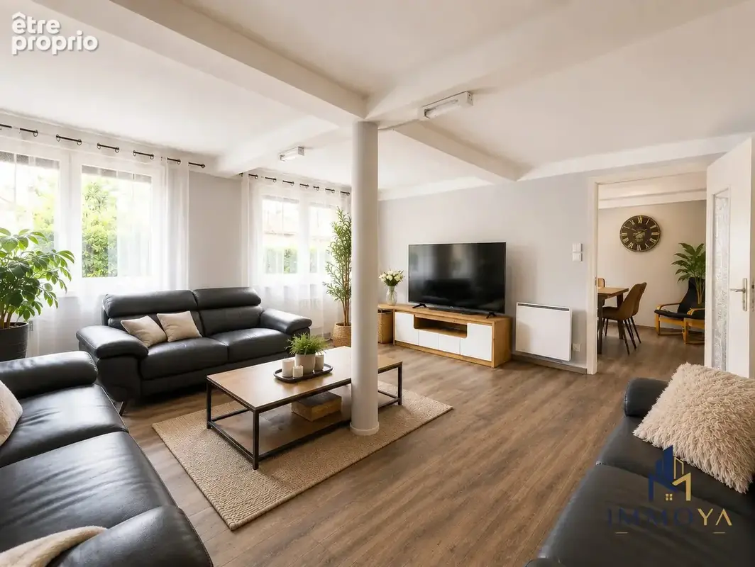 Maison 130 m² à Saint-Egreve  - photo 2