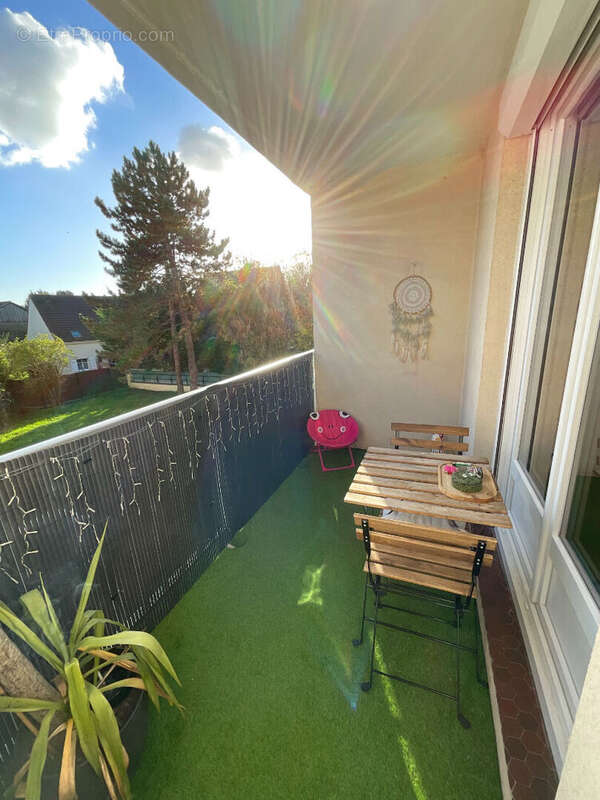 Appartement à MAURECOURT