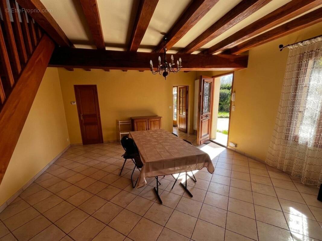 Maison à CHATEAUFORT