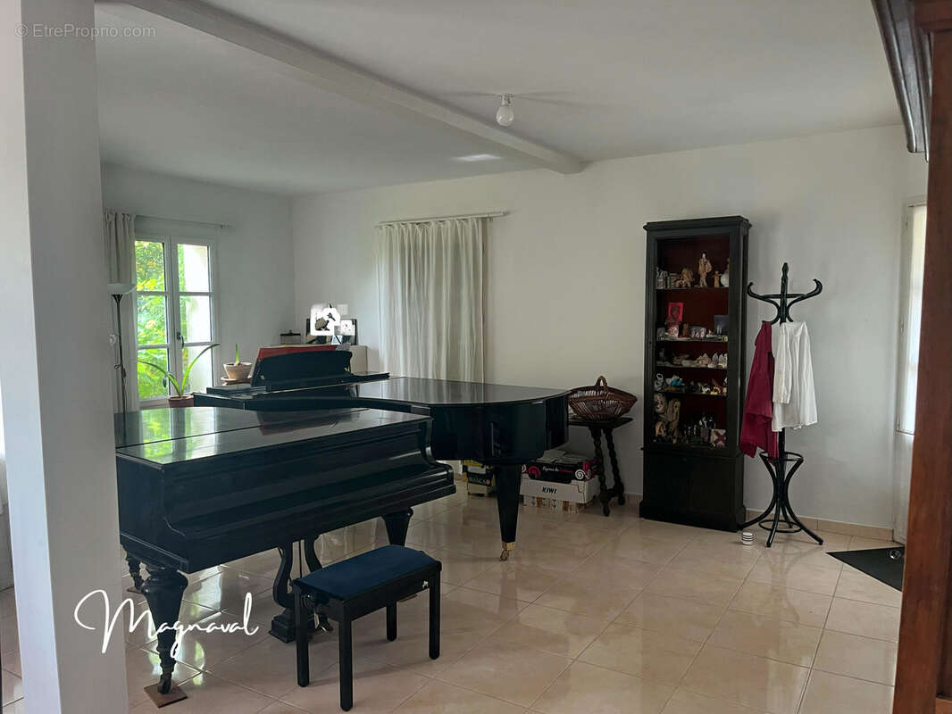 Maison à BEAUMONT-DE-LOMAGNE