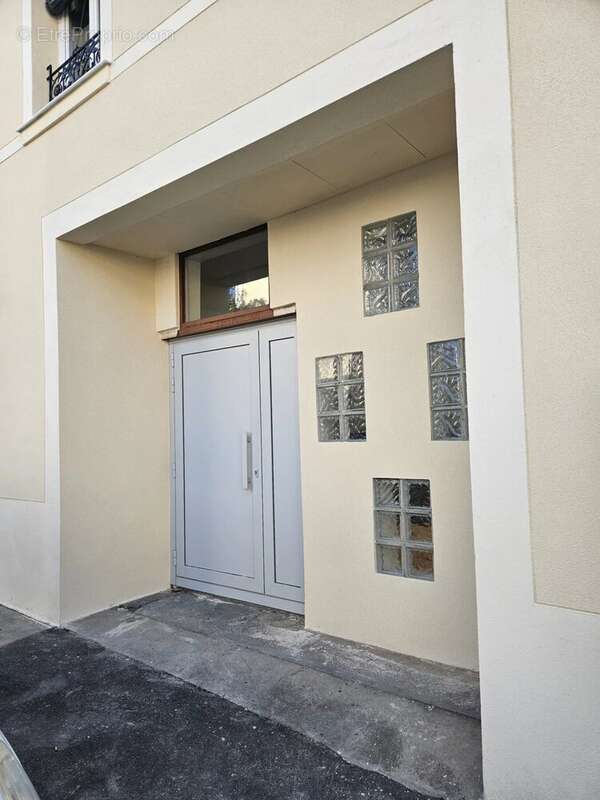 Commerce à GENTILLY