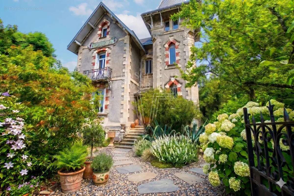 Maison à BORDEAUX