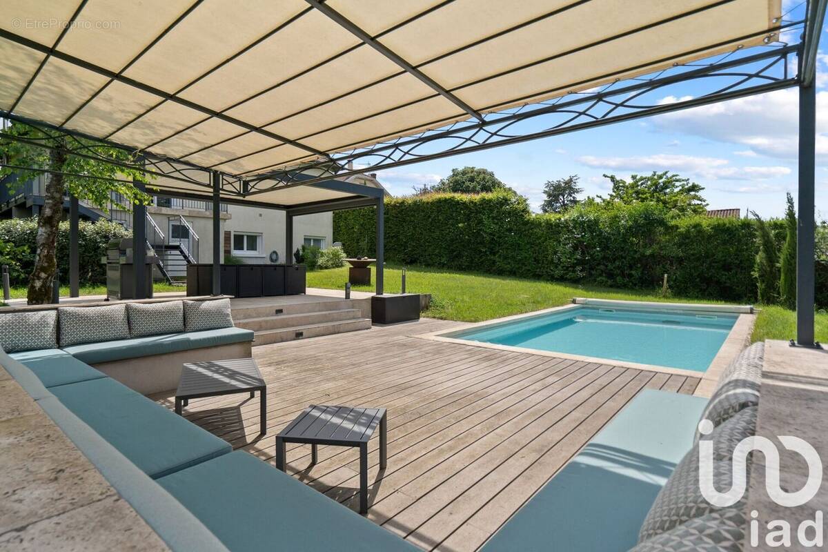 Photo 1 - Maison à DARDILLY