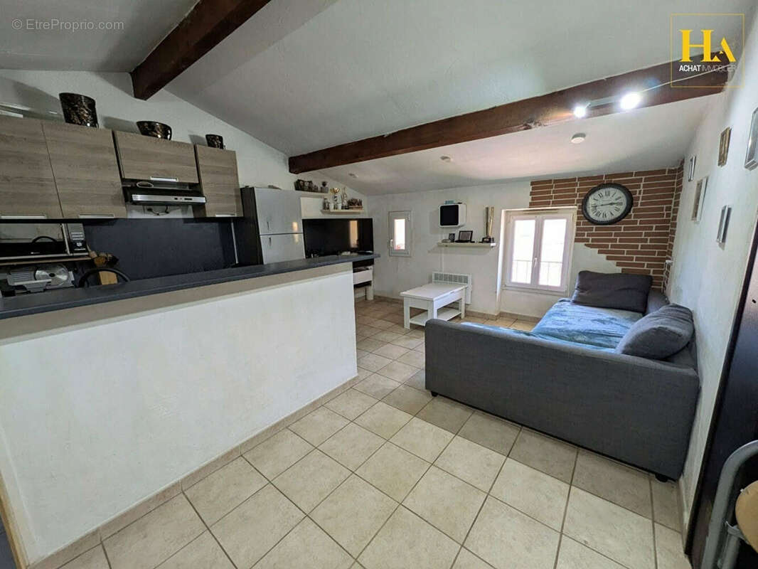 Appartement à AURIBEAU-SUR-SIAGNE