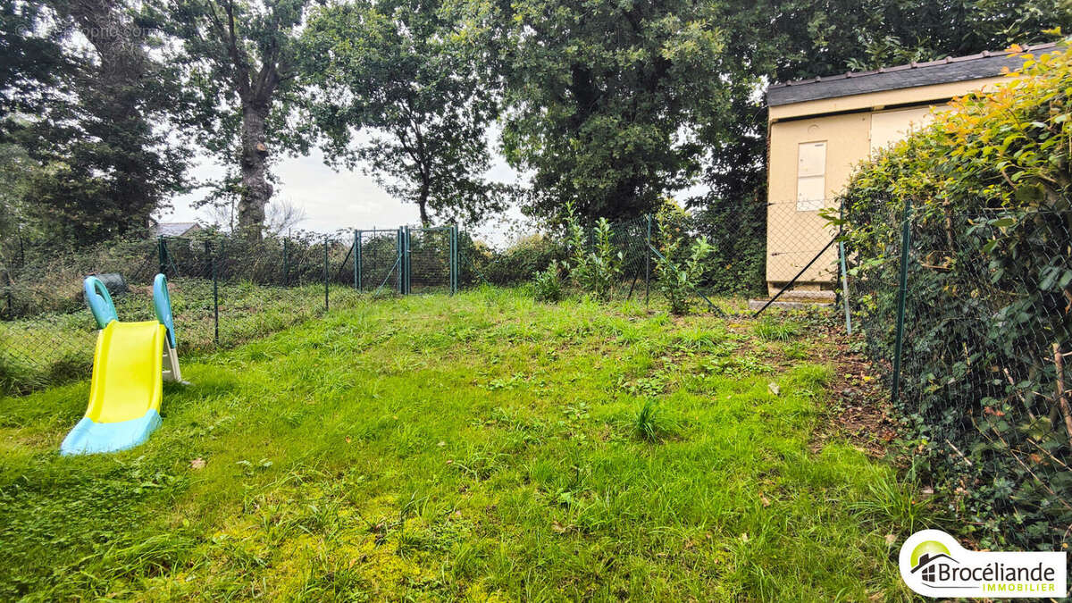 Appartement à PARTHENAY-DE-BRETAGNE